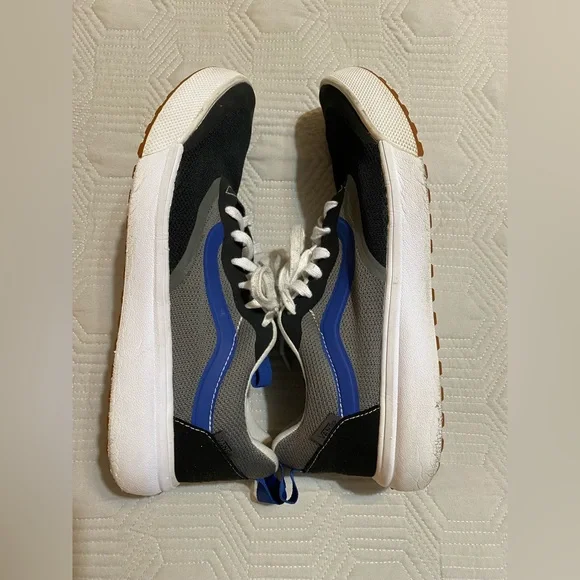 Vans Men’s Ultra Range Sneakers Black/ Gray with Blue detail Size 10.5 - Picture 5 of 9